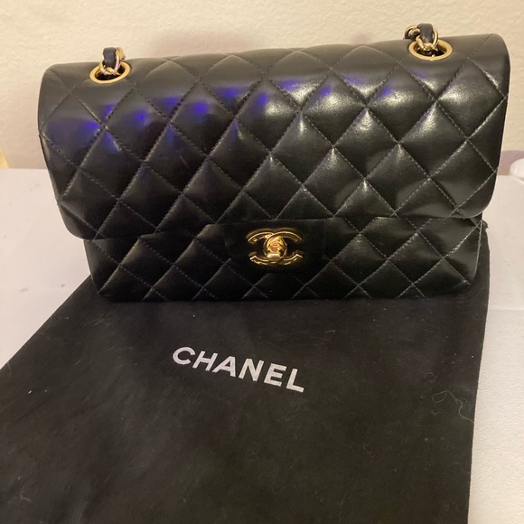 Vintage CHANEL Lambskin Double Flap Bag medium 2005 (9 Series) - Picture 12 of 16